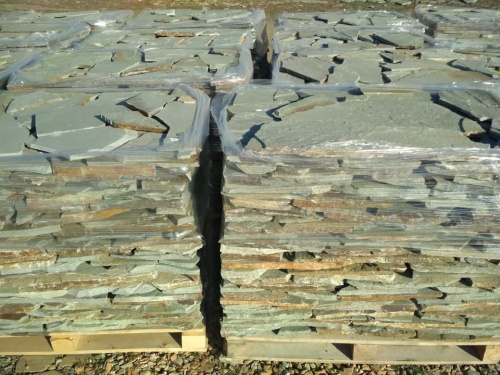 Плитняк златолит зелёный для цоколя, отмостки купить в Туймазах