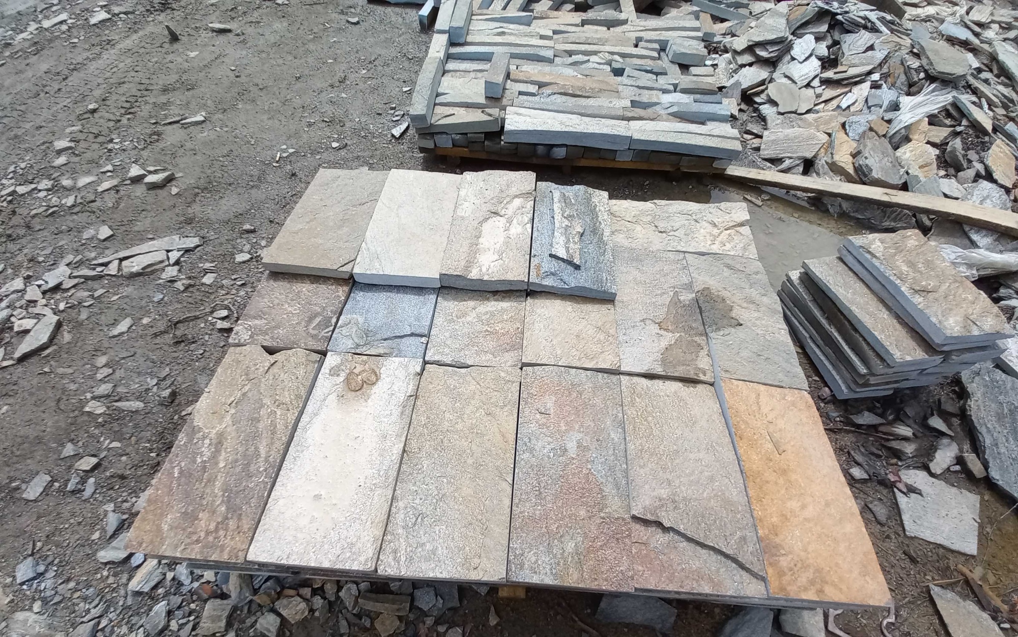 Плитка пилёная златолит Уральский для фасада купить в Туймазах