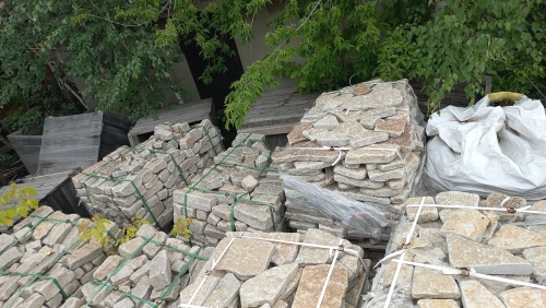 Гранитный плитняк галтованный для парковки купить в Туймазах