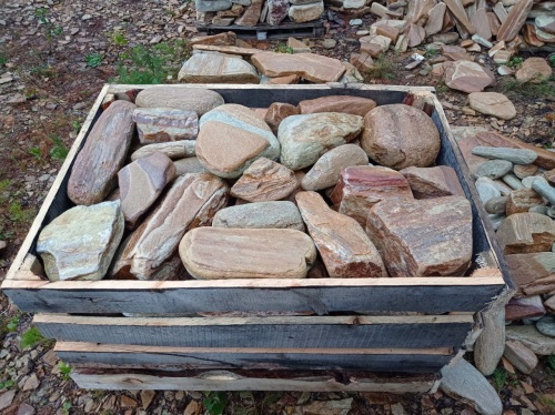 Златолит жёлтый, жёлто-зелёный глыбки и валуны для ланшафтного дизайна купить в Туймазах