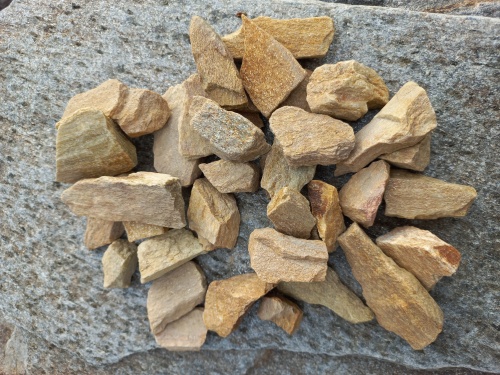 Златолит жёлтый декоративная каменная крошка купить в Туймазах