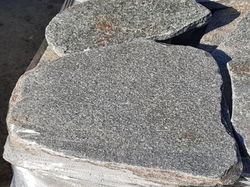 Златолит серебристый галтованный для лестниц купить в Туймазах